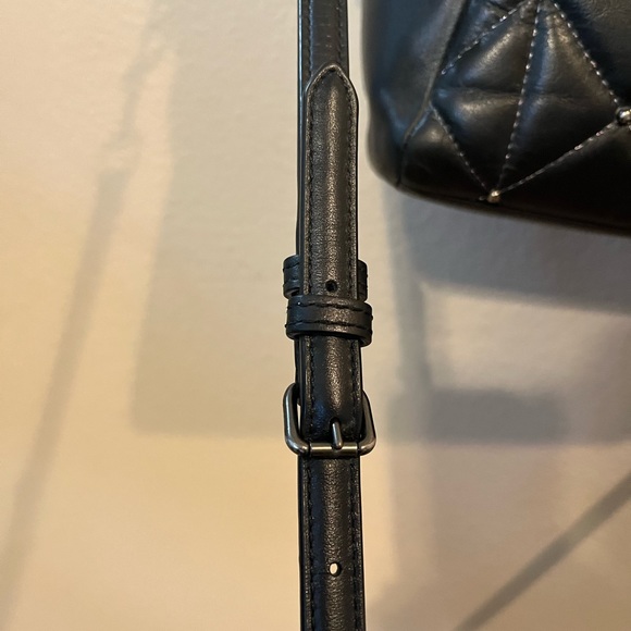 Coach Diamond Pattern Satchel - Picture 10 of 11